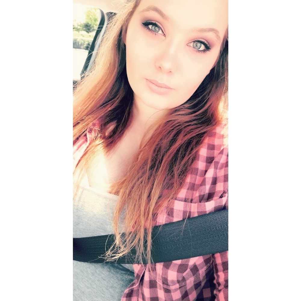 Meet your Posher, Olivia